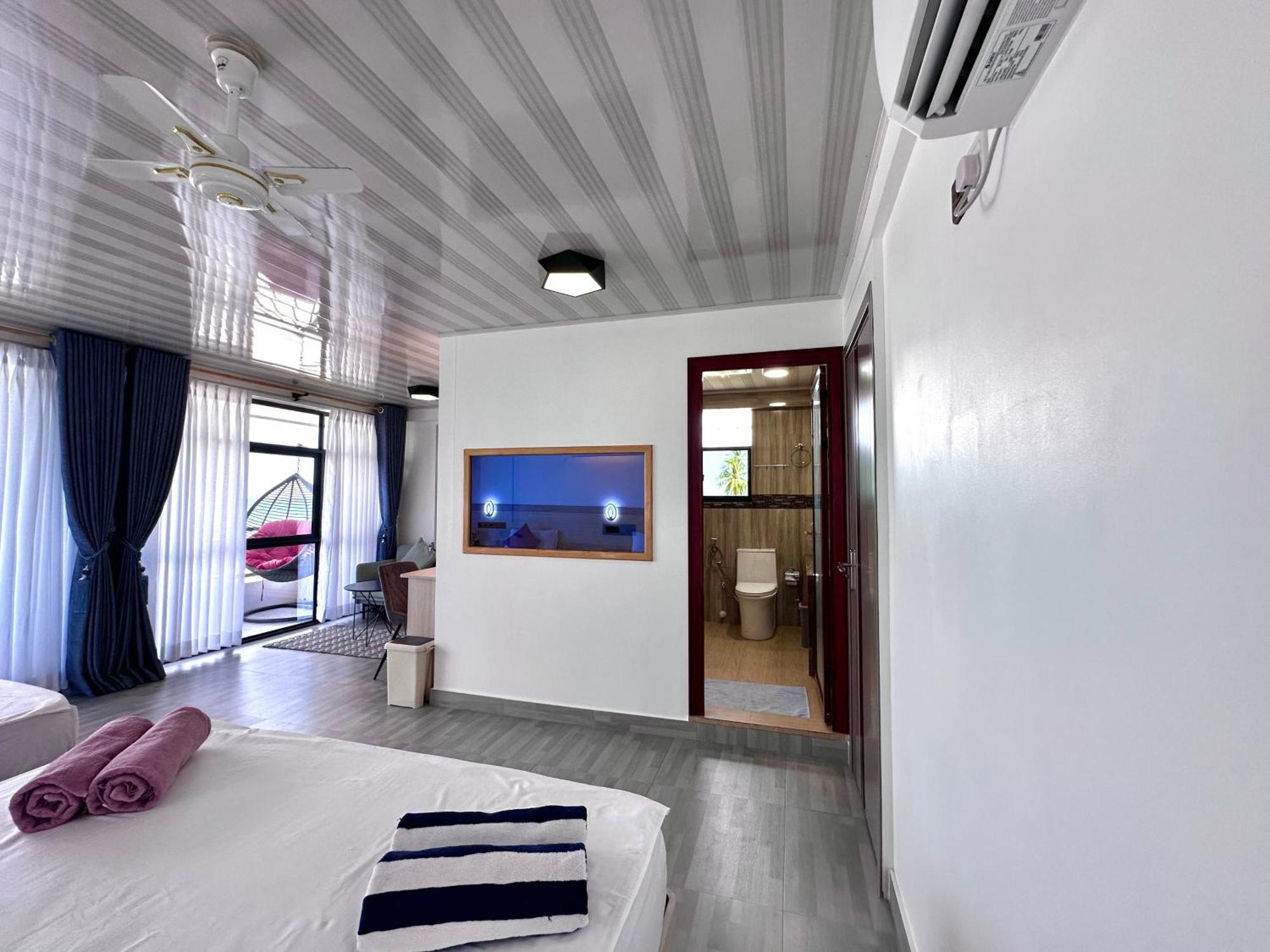 Hotel Galaxy Sunrise Sea View Fulidhoo Exterior foto