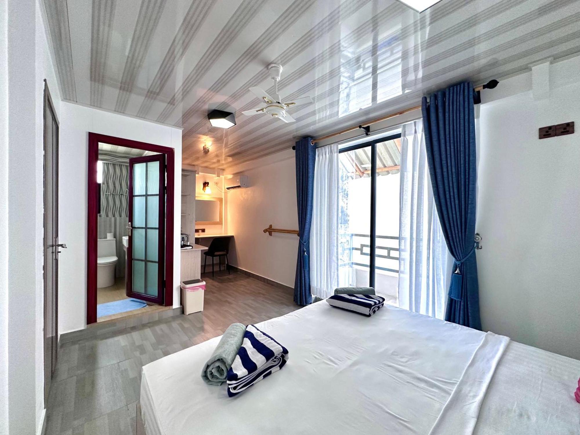 Hotel Galaxy Sunrise Sea View Fulidhoo Exterior foto