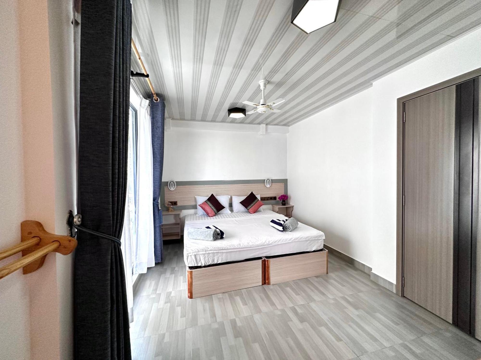 Hotel Galaxy Sunrise Sea View Fulidhoo Exterior foto